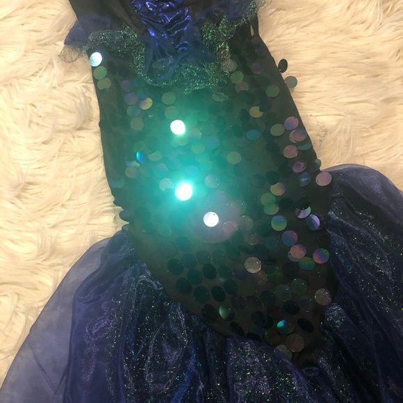 Girls mysterious mermaid costume (I) - Picture 3 of 6